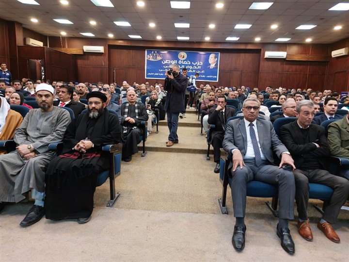 حماة الوطن بالقليوبية يطلق المرحلة الثانية للحوار الوطني فى مجال الصحة (صور) 