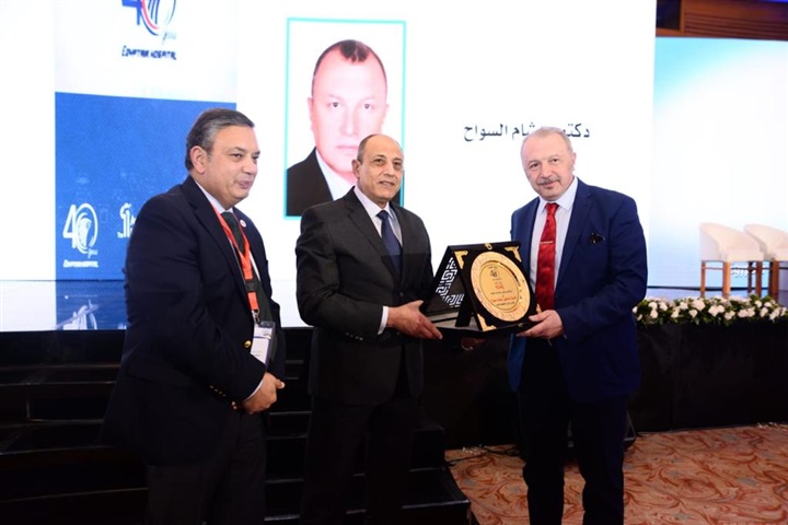 3 وزراء يشهدوا افتتاح فاعليات المؤتمر العلمي الأول لمستشفى مصر للطيران
