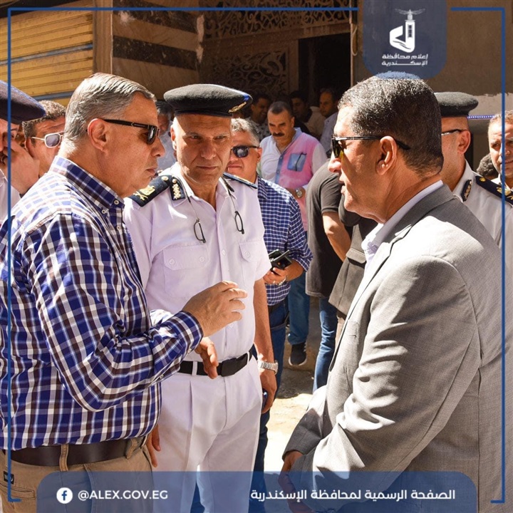 إزالة عقارات مخالفة بشارعي سيبويه وقطب الدين في الإسكندرية 