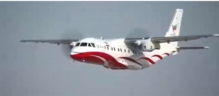 إطلاق الرحلات التجريبية لطائرة النقل الإيرانية "سيمرج" بعد 15 عامًا من التطوير