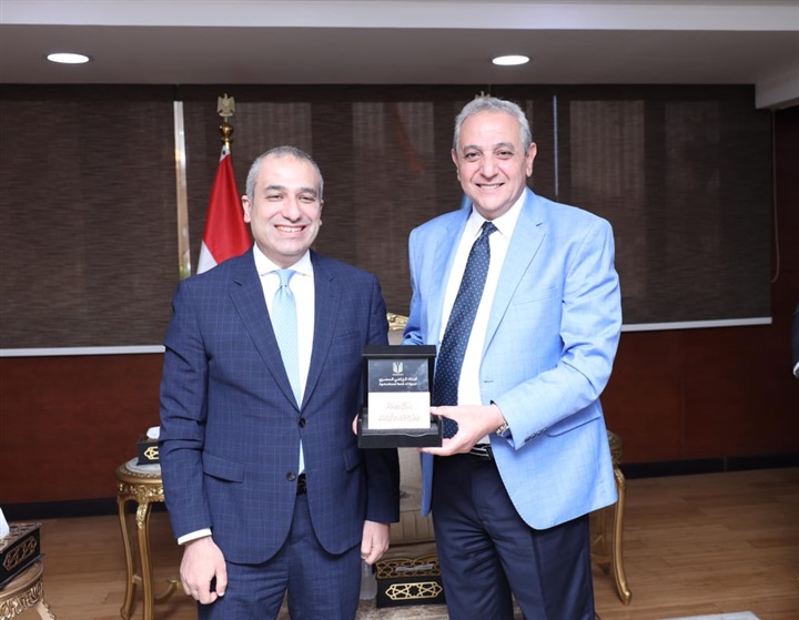 رئيس البنك الزراعي يبحث مع محافظ الغربية دعم جهود تحقيق التنمية الزراعية 