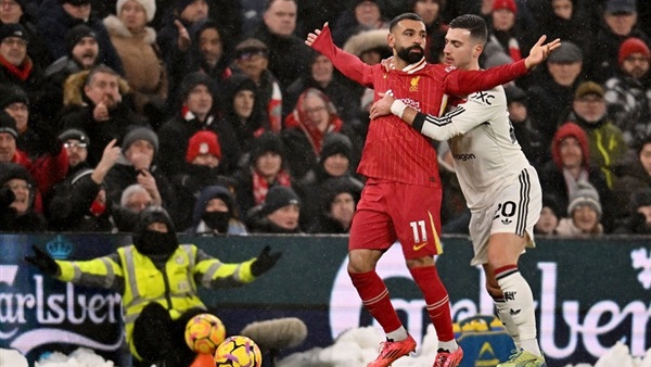 ليفربول يتعادل سلبيا