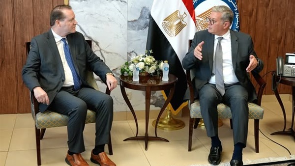 وزير البترول