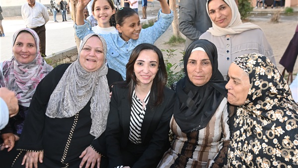 جانب من المتابعة