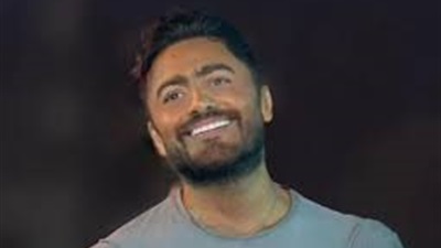 القصة الكاملة للأزمة الصحية لـ تامر حسنى وحقيقة تعرضه لخطأ طبى 