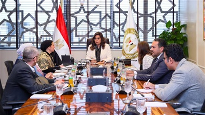 «عوض»: وزارة البيئة تبدأ مرحلة جديدة من التطوير المؤسسي والتكامل بين قطاعاتها المختلفة 