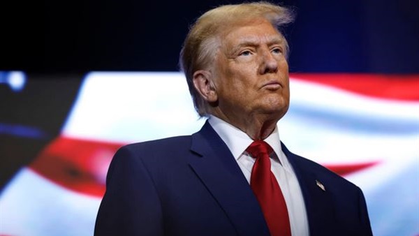 الرئيس الأمريكي دونالد