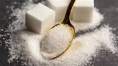 رئيس الوزراء يُتابع خطط وزارة التموين لتطوير صناعة السكر وتعزيز المخزون السلعي 