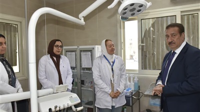 جولة مفاجئة لمحافظ بورسعيد بوحدة طب أسرة جنوب بمنطقة البترول بحي الضواحي  