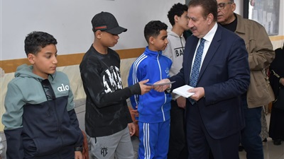 محافظ بورسعيد يزور جمعية رمسيس لرعاية الأيتام ويقدم التهنئة بمناسبة عيد الفطر ويقدم العيدية لجميع نزلاء الجمعية  