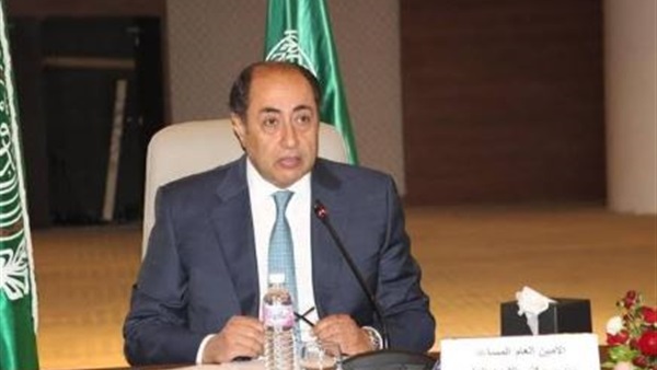  السفير حسام زكي