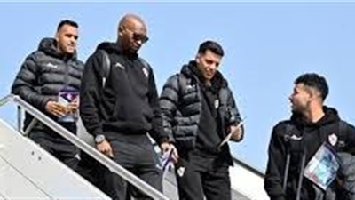 بعثة الزمالك تغادر القاهرة متجهة للجزائر استعداداً لمواجهة شباب بلوزداد 