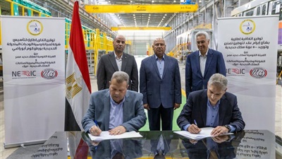 توقيع اتفاقيتين بين هيئة سكك حديد مصر ونيرك لتصنيع وتوريد عدد 500 عربة ركاب سكك حديدية مكيفة 