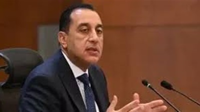 رئيس الوزراء يزور مصنع شركة «إيفا فارما» 