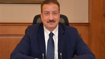  محافظ بورسعيد يصدق على ترقية 409 معلمين وأعضاء هيئة التعليم المستوفين للشروط  