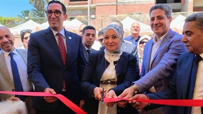 جهاز تنمية المشروعات ومحافظة دمياط يفتتحان دورة جديدة من معرض 