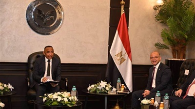 وزير الاستثمار ورئيس جمهورية مدغشقر يبحثان تعزيز الشراكة الاقتصادية والاستثمارية 