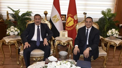 محافظ بورسعيد يستقبل عميد المعهد العالي للخدمة الاجتماعية لبحث تعزيز التعاون  
