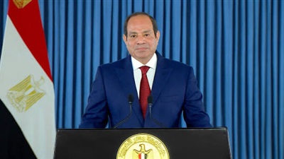 بعد وفاة 18 عاملا.. الرئيس السيسي يوجه بسرعة كشف أسباب حادث الإسماعيلية وصرف التعويضات 