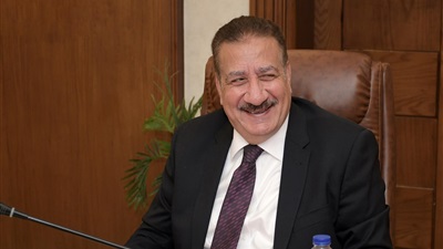 محافظ بورسعيد يوجّه بحصر المحلات الشاغرة بالأسواق ويكلف بإقامة أسواق حضارية على الطرق الرئيسية  