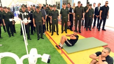 الفريق أشرف سالم زاهر يتفقد اختبارات القبول بالأكاديمية والكليات العسكرية 