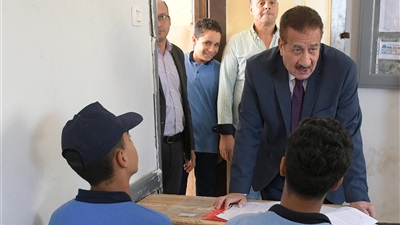  محافظ بورسعيد يتفقد مدرسة الشهيد أحمد أبو العطا الثانوية العسكرية بنين 