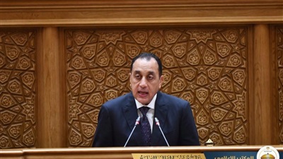  رئيس الوزراء: الرئيس السيسي ارتأي تعديل إحدي مواد مشروع قانون الجامعة إعلاءً لمبدأ المساواة وتكافؤ الفرص 