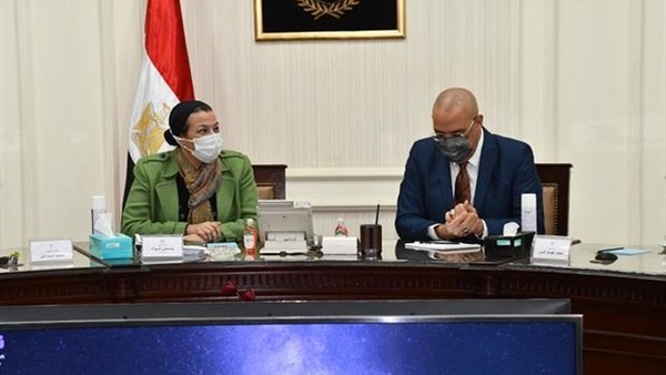 لقاء الوزيران