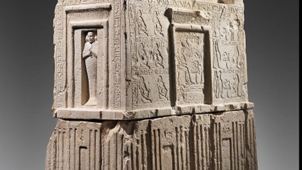 قطع الآثار المستردة