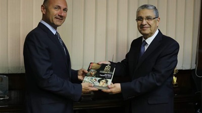 مناقشة التعاون في مجال الكهرباء والطاقة بين مصر وبلغاريا  