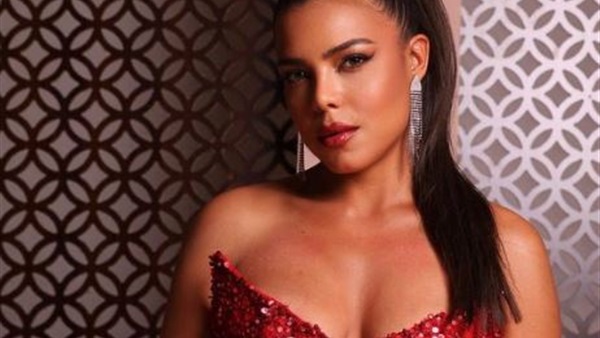 الفنانة ناهد السباعي
