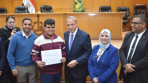 محافظ القليوبية
