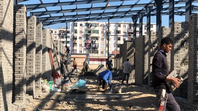 محافظ بورسعيد: وصول العمل في إنشاء «سوق خديجة» بحي الضواحي لمراحل متقدمة 